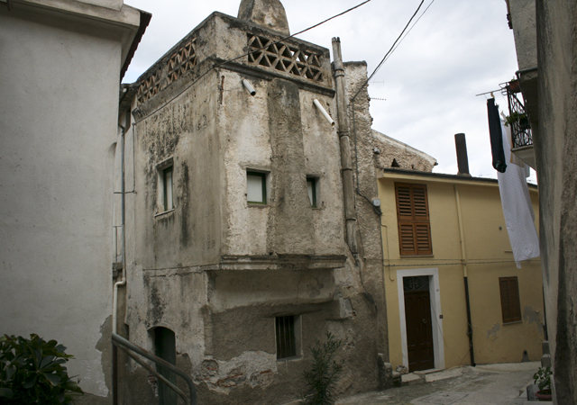 Le Case Kodra di Civita