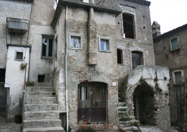 Le Case Kodra di Civita